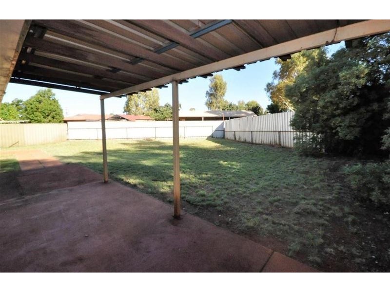 3 Gunn Place, Newman WA 6753