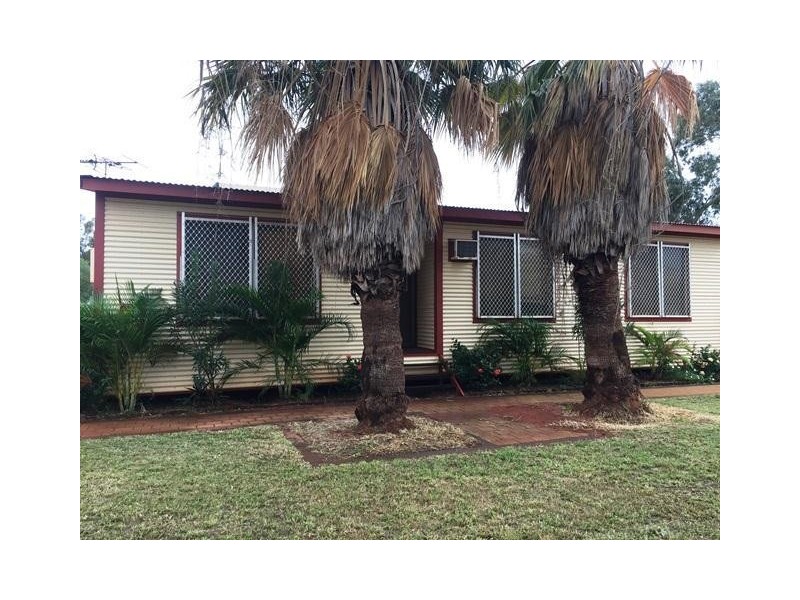 5 Limpet Cresent, South Hedland WA 6722