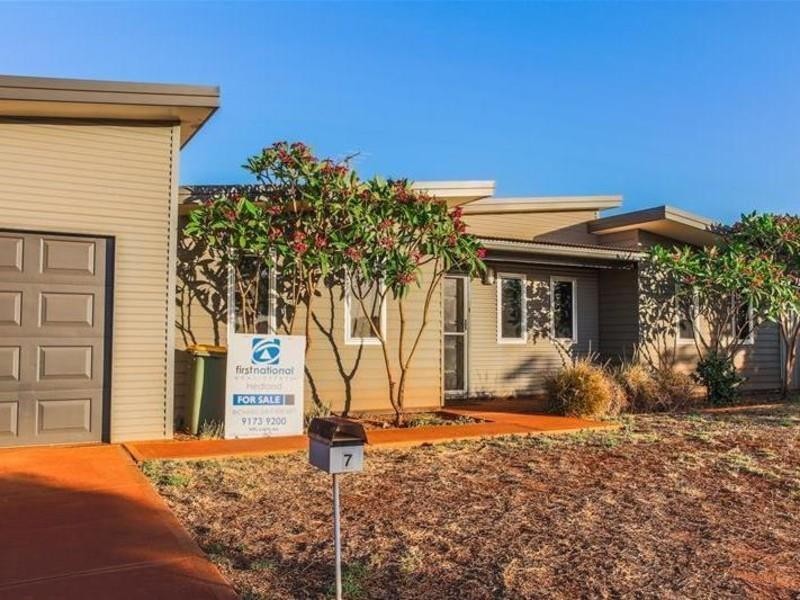 7 Eagle Rock Turn, Newman WA 6753