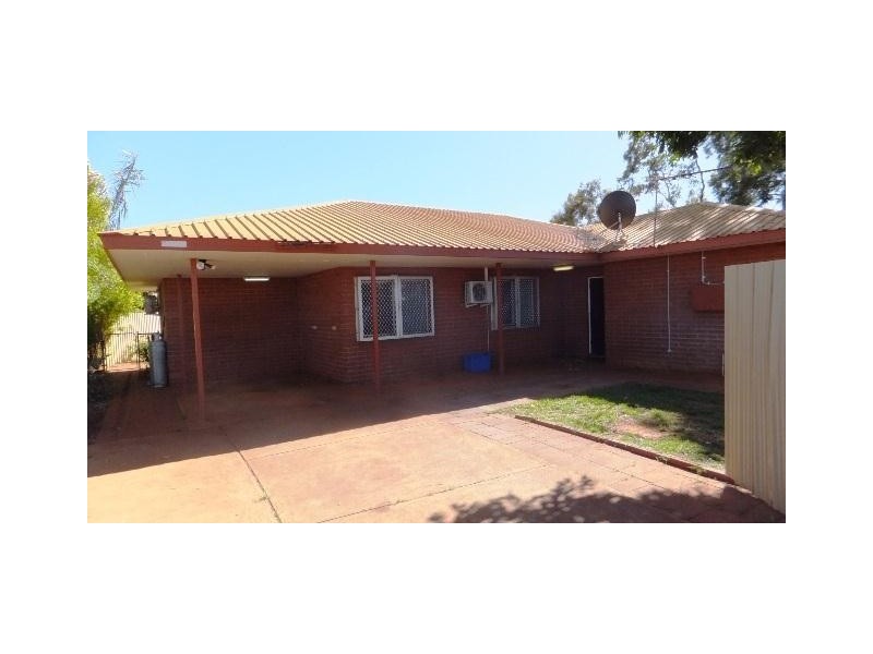 31 Captains Way, South Hedland WA 6722