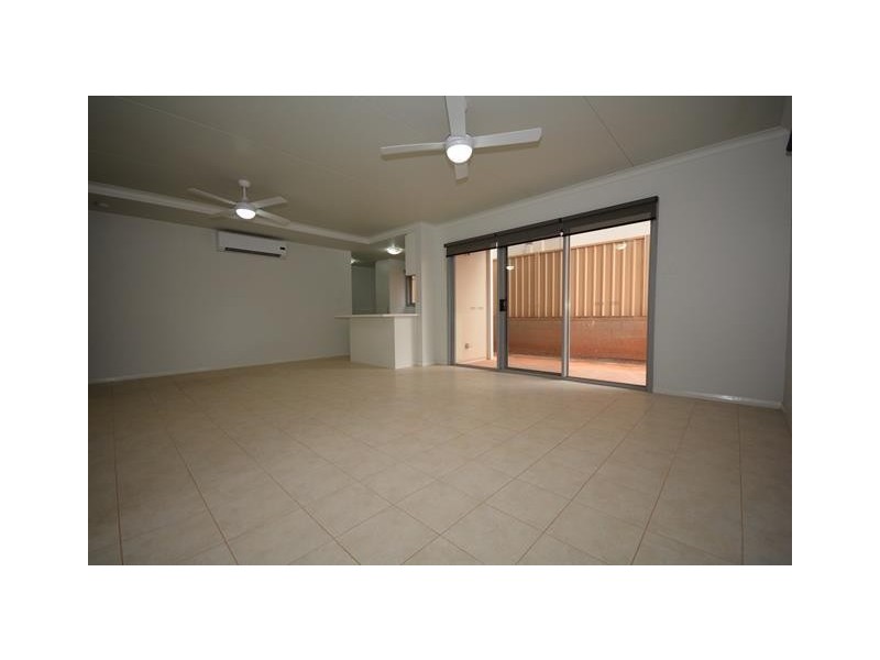 25 Hibiscus Way, Newman WA 6753