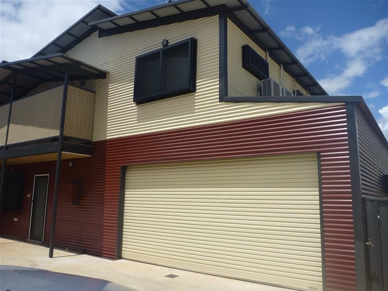 16b Somerset Crescent, South Hedland WA 6722