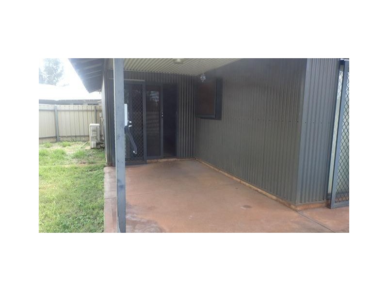 5/4 Reynolds Place, South Hedland WA 6722