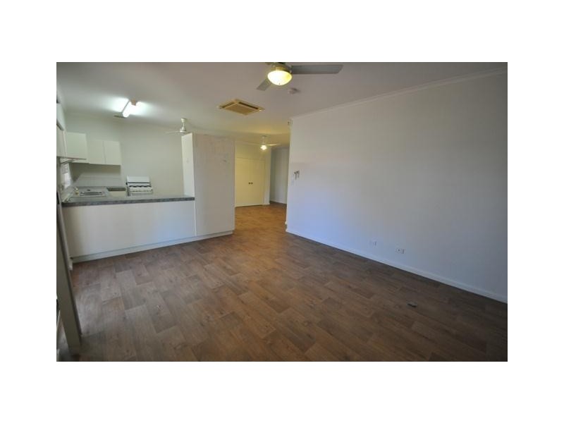 15A  Yanderra Crescent, South Hedland WA 6722