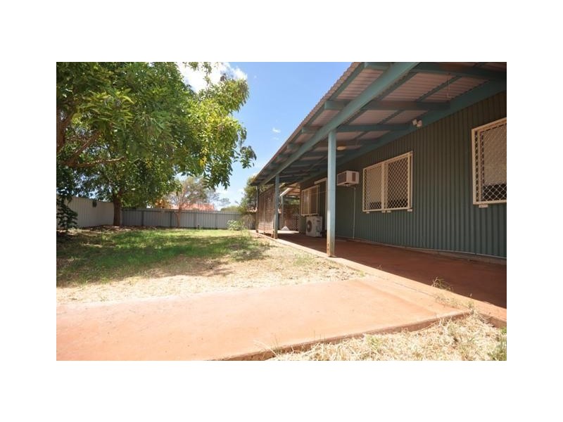 15A  Yanderra Crescent, South Hedland WA 6722