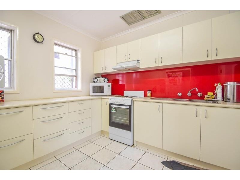 2 Angus Way, South Hedland WA 6722