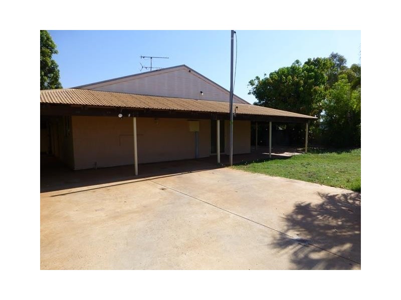 7 Pettit Place, South Hedland WA 6722