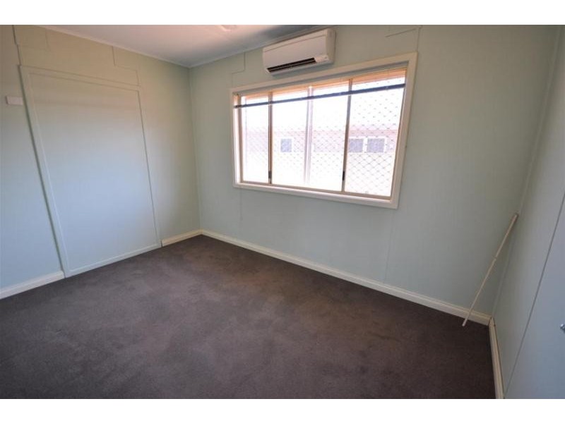 8A Weaver Place, South Hedland WA 6722