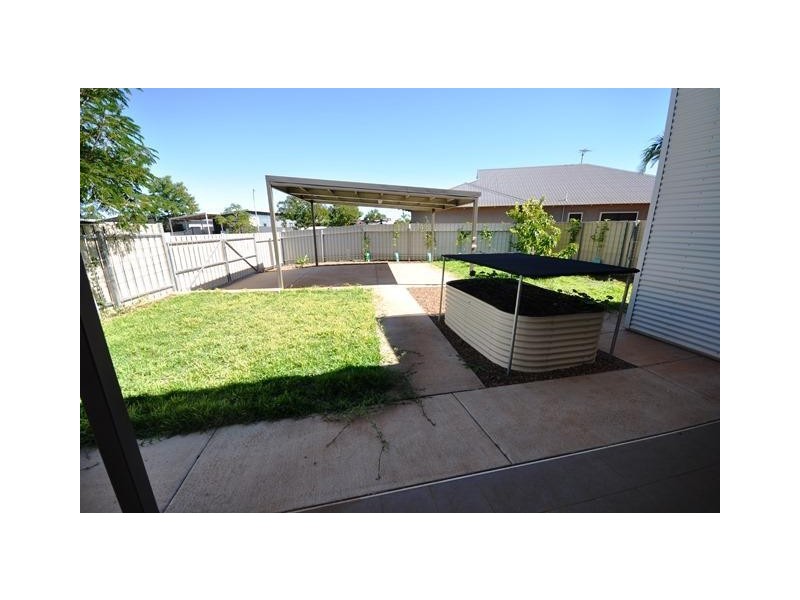 18 Fairlead Bend, South Hedland WA 6722