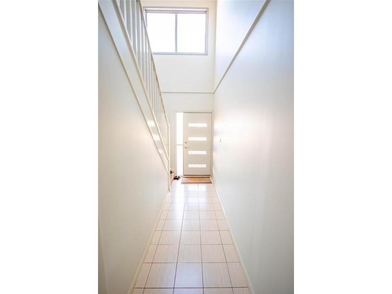 8 Spinifex Street, Newman WA 6753