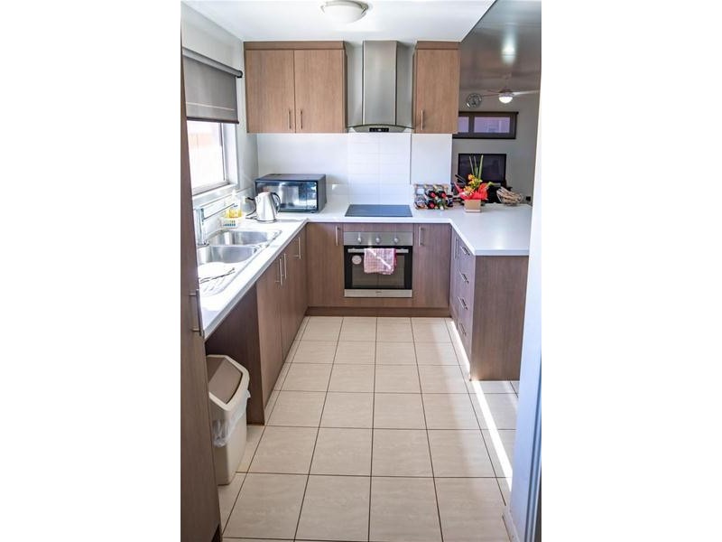 8 Spinifex Street, Newman WA 6753