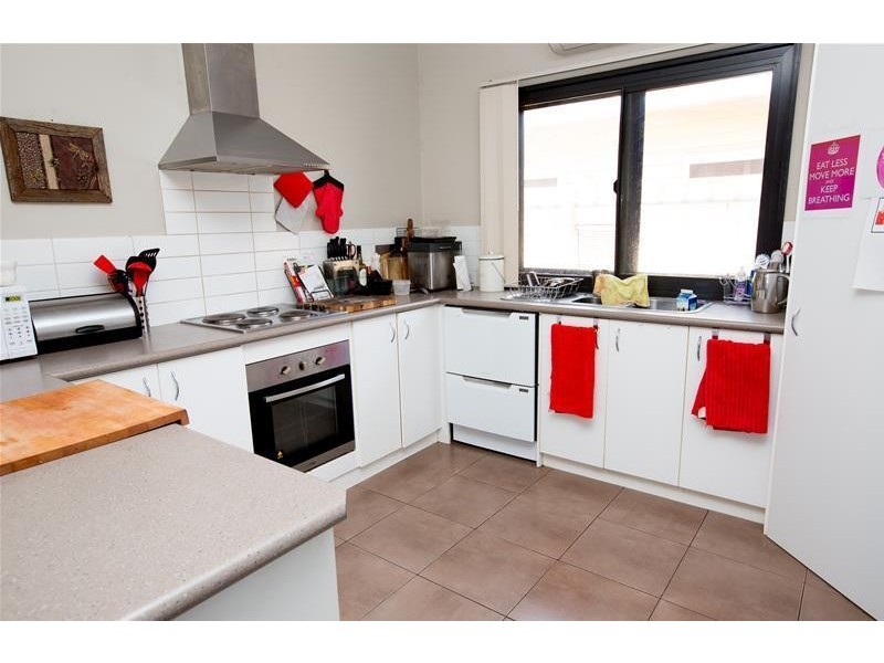 32 Nix Avenue, South Hedland WA 6722