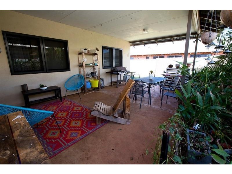 32 Nix Avenue, South Hedland WA 6722