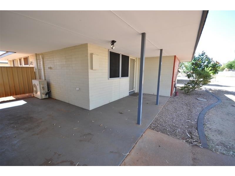 23F Koombana Avenue, South Hedland WA 6722