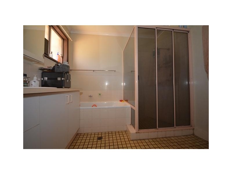 1 Kurra Street, Newman WA 6753