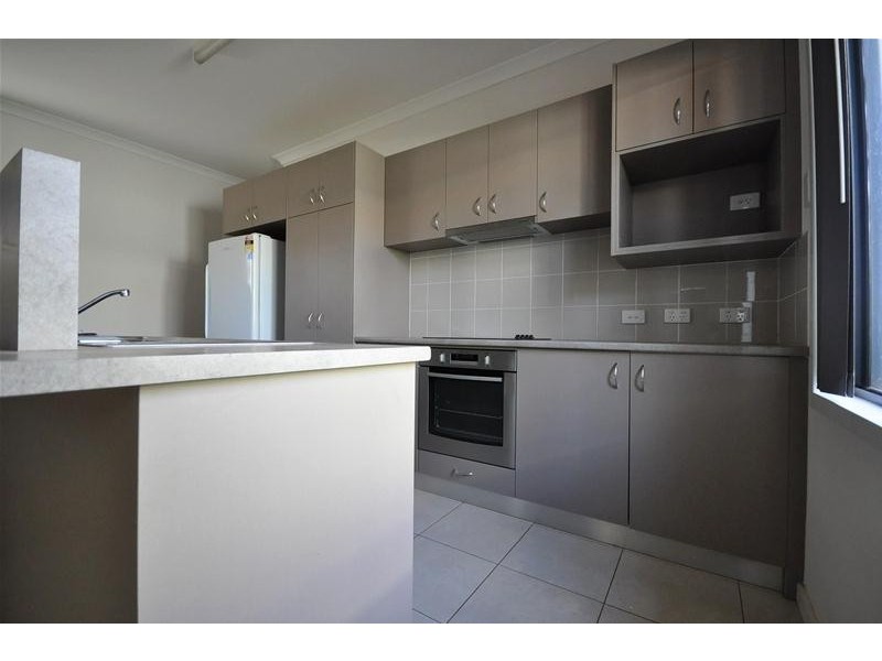 6 Coolah Close, Newman WA 6753