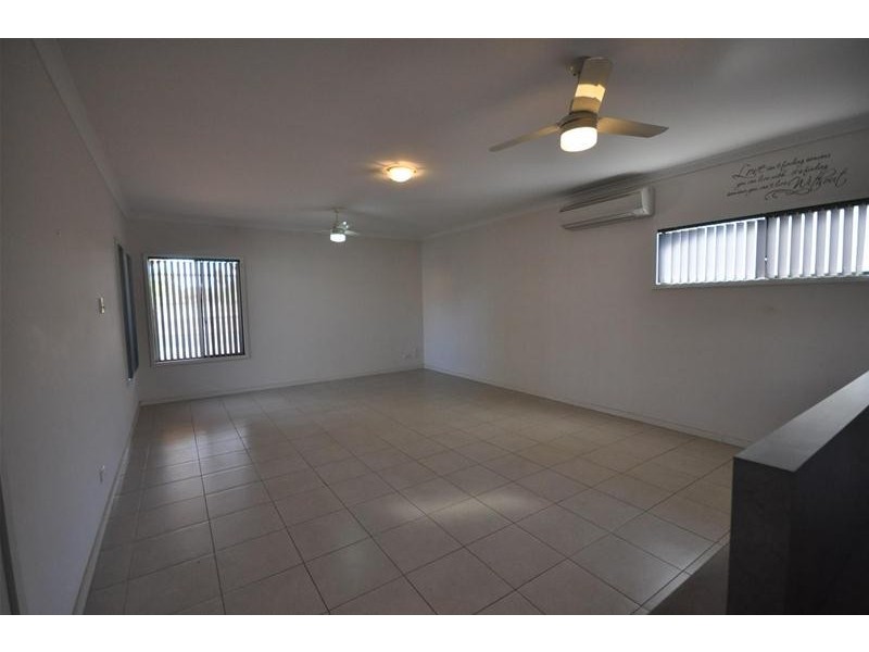 6 Coolah Close, Newman WA 6753