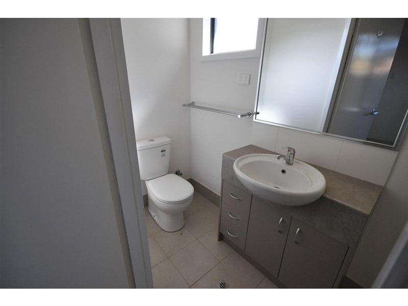 6 Coolah Close, Newman WA 6753