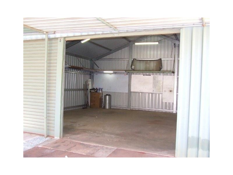 27 Newman Drive,, Newman WA 6753