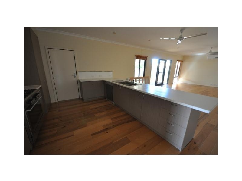 19 Snappy Gum, South Hedland WA 6722