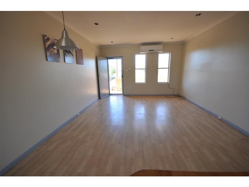 6/2  Limpet Crescent, South Hedland WA 6722