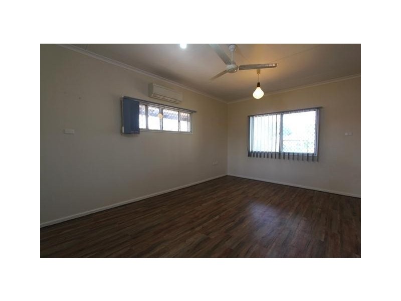 6 Koombana Avenue, South Hedland WA 6722