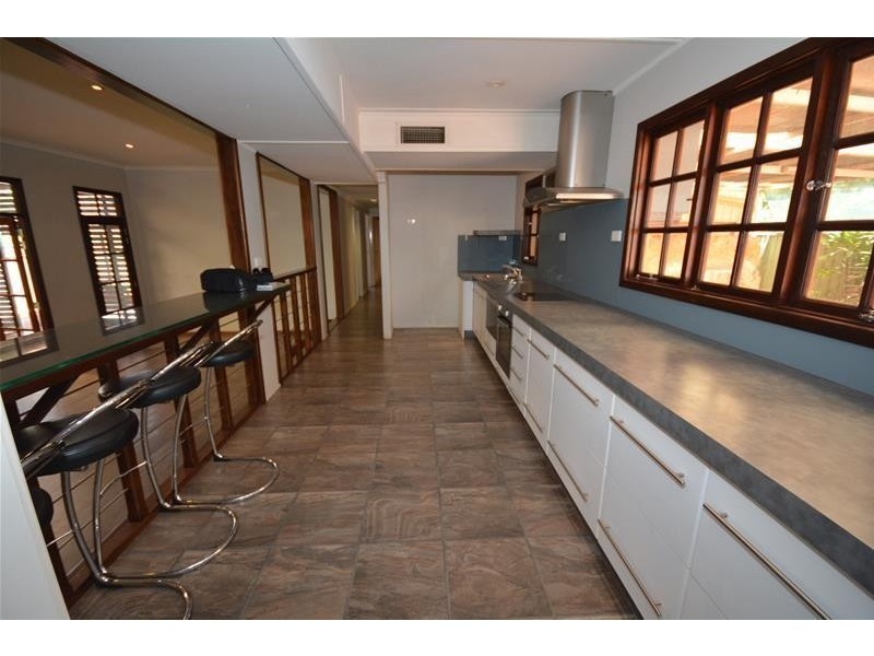 11 Mindarra Drive, Newman WA 6753