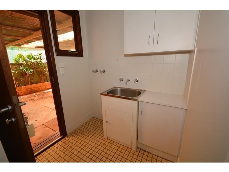 11 Mindarra Drive, Newman WA 6753