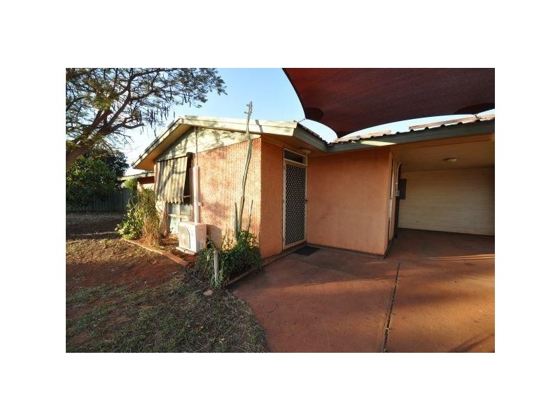 19 Yanboombah Close, Newman WA 6753