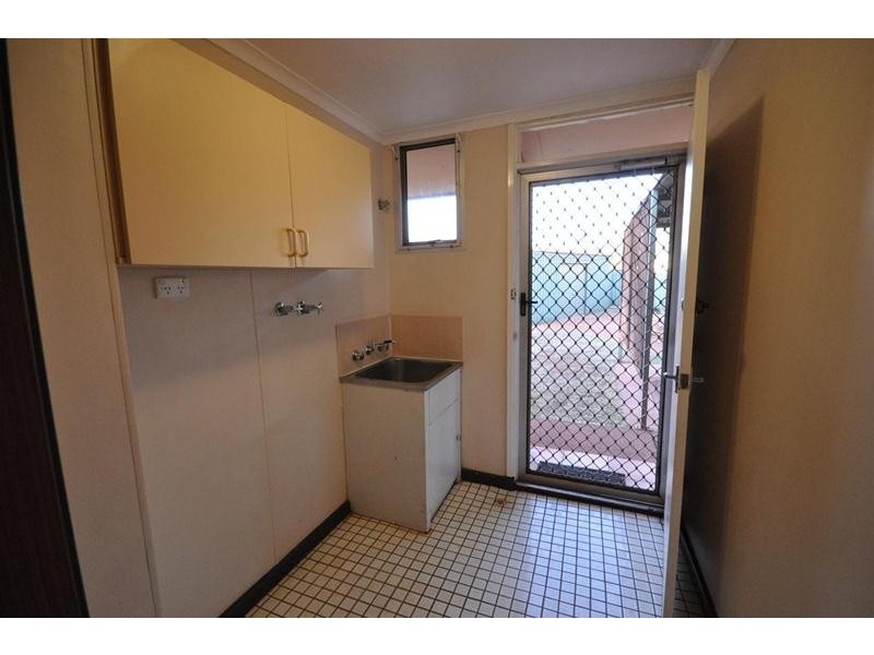 19 Yanboombah Close, Newman WA 6753