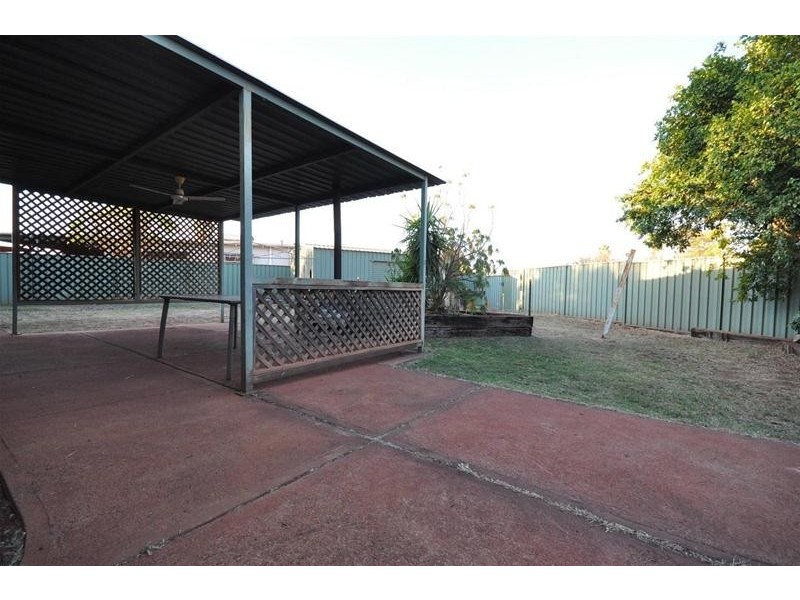 19 Yanboombah Close, Newman WA 6753