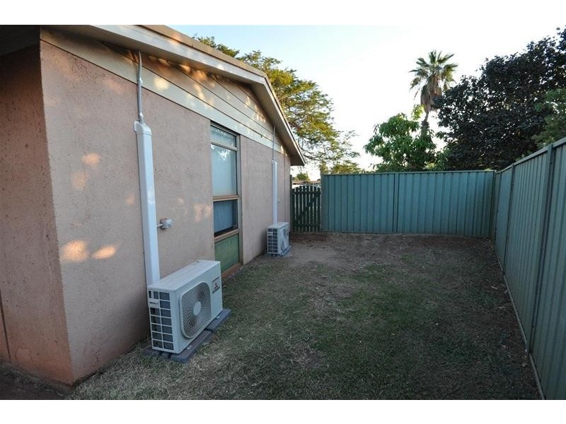 19 Yanboombah Close, Newman WA 6753