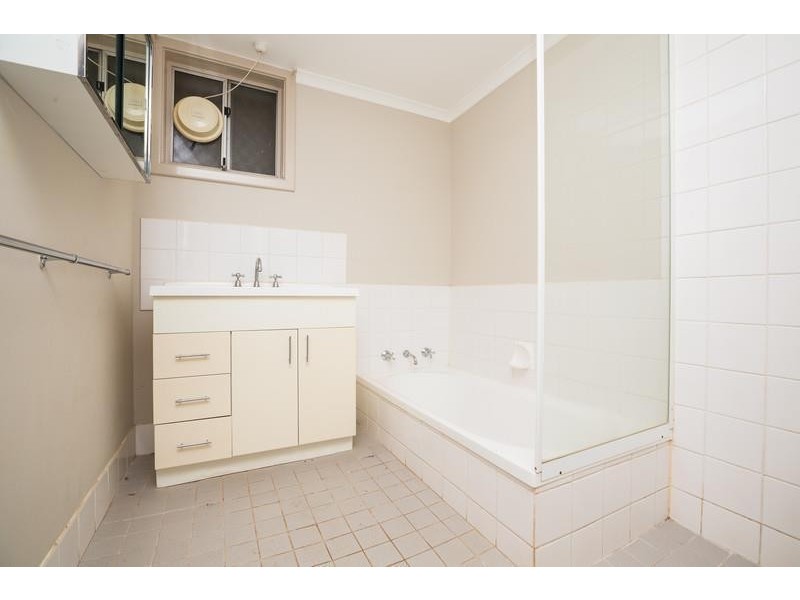 17 Yanderra Crescent, South Hedland WA 6722