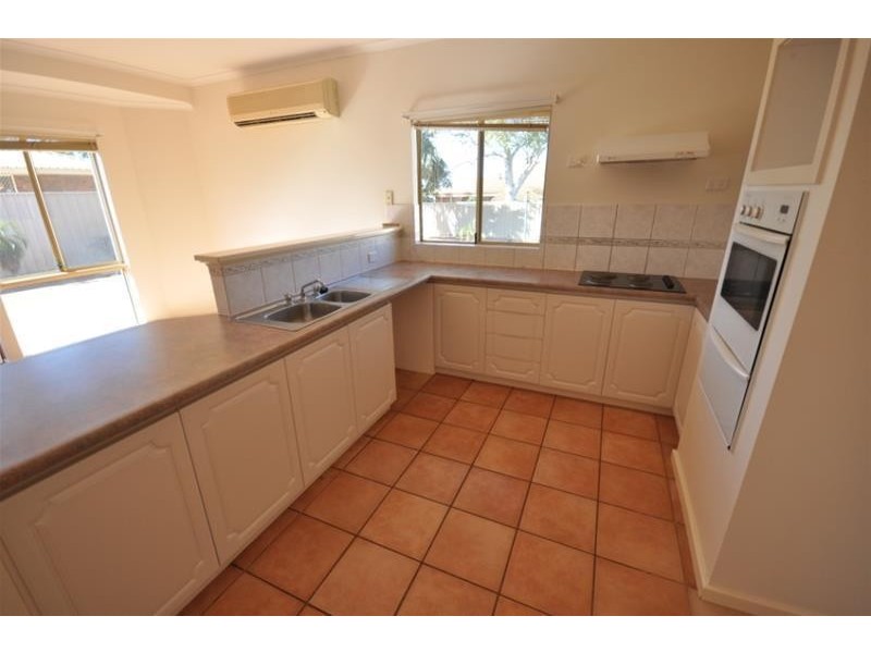 4 Nicholls Retreat, Port Hedland WA 6721
