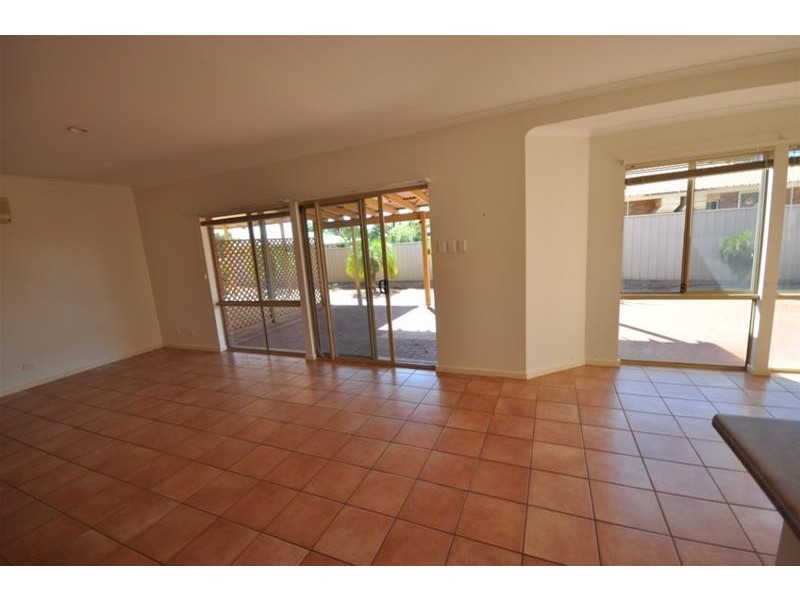 4 Nicholls Retreat, Port Hedland WA 6721