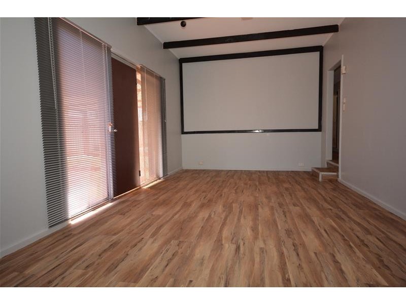 6 Warman Avenue, Newman WA 6753