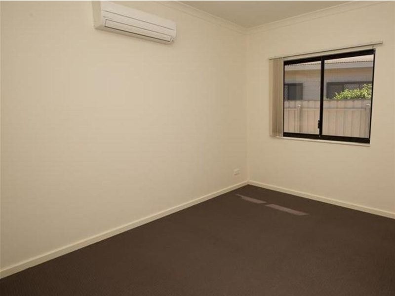 10 Minderoo Avenue, South Hedland WA 6722