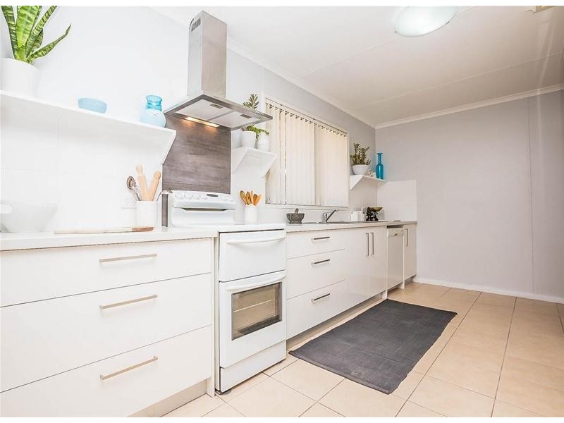 15 Lawson Street, South Hedland WA 6722