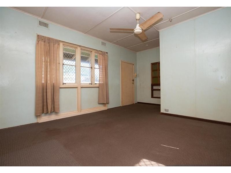 28 Roberts Street, South Hedland WA 6722