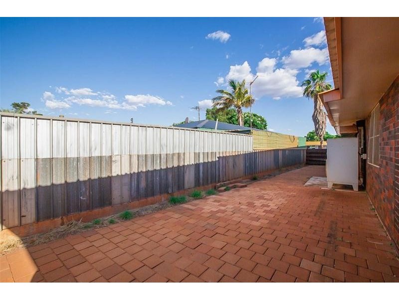16 Nyanda Place, South Hedland WA 6722