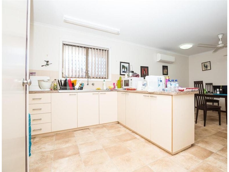 10 Kangaroo Crescent, South Hedland WA 6722