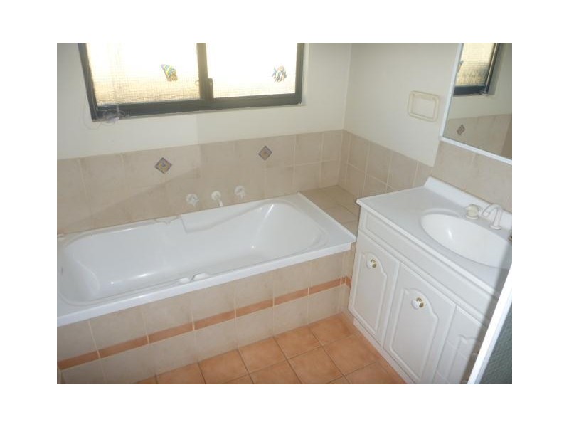 41 Spoonbill Crescent, South Hedland WA 6722