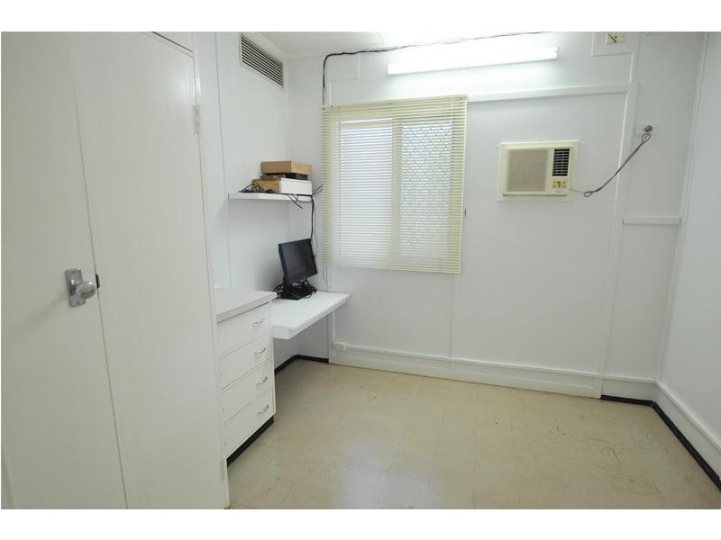 4 Hawkins Street, South Hedland WA 6722