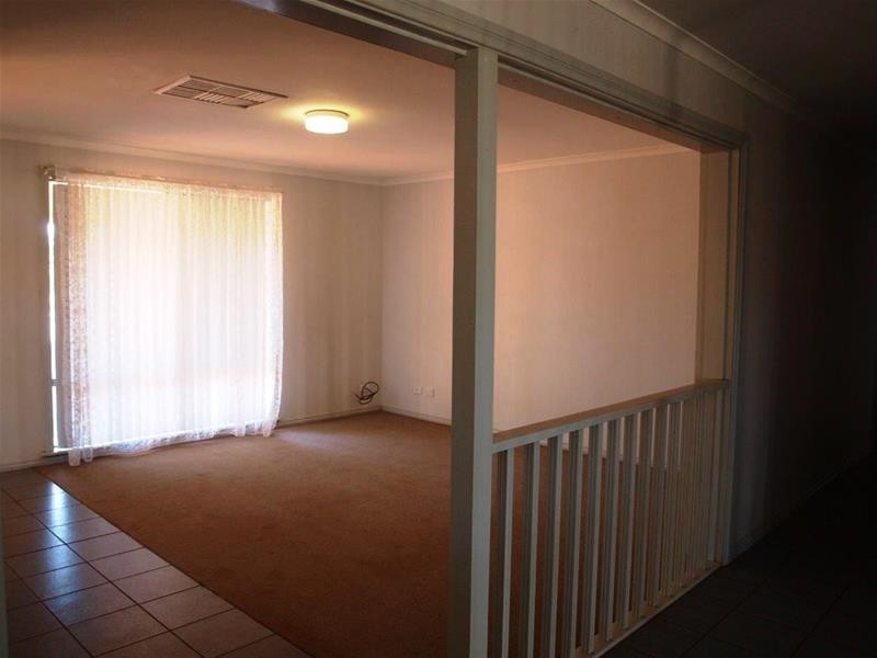 7 Turro Place, Newman WA 6753