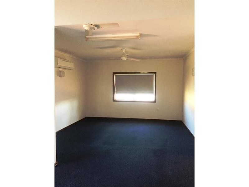 15 Denman Place, South Hedland WA 6722