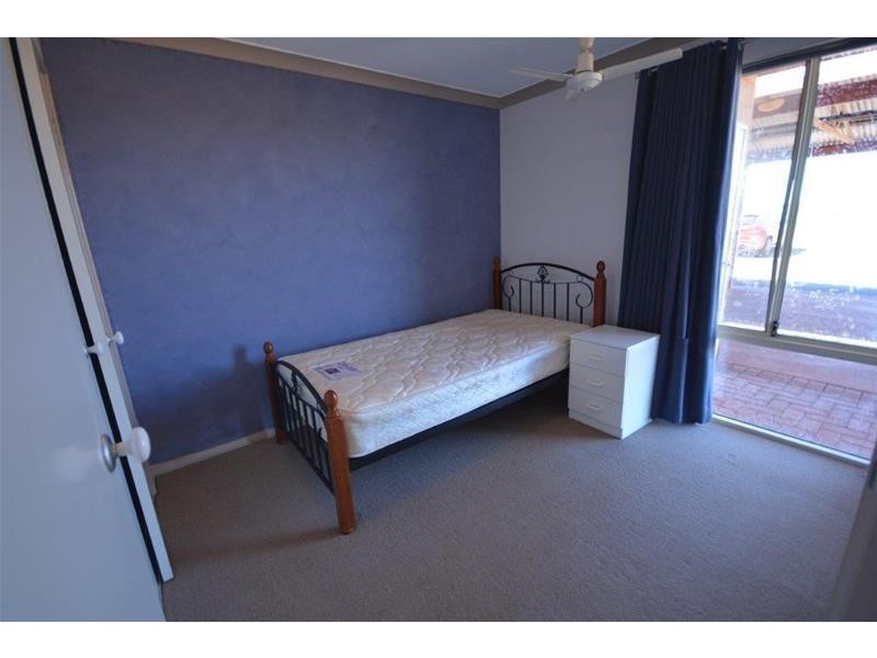 33 Cowra Drive, Newman WA 6753