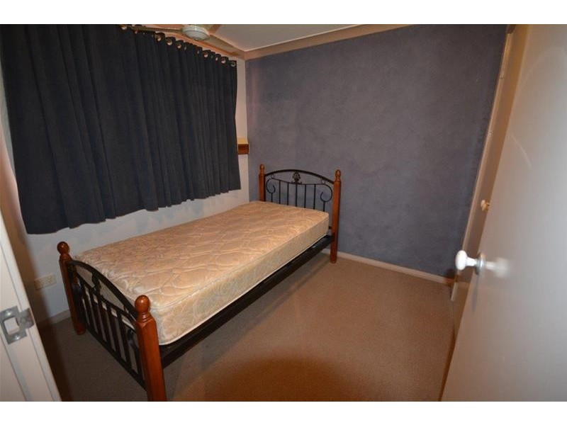 33 Cowra Drive, Newman WA 6753