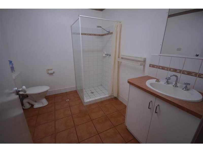 33 Cowra Drive, Newman WA 6753