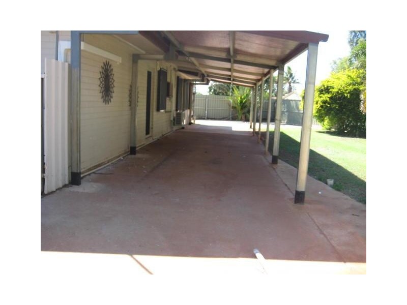 1 Delamere Place, South Hedland WA 6722