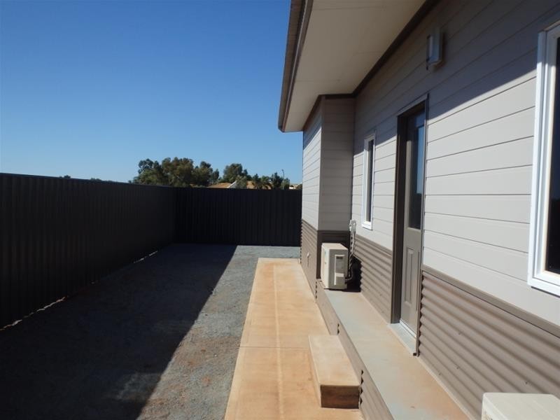 18 Denman Place, South Hedland WA 6722